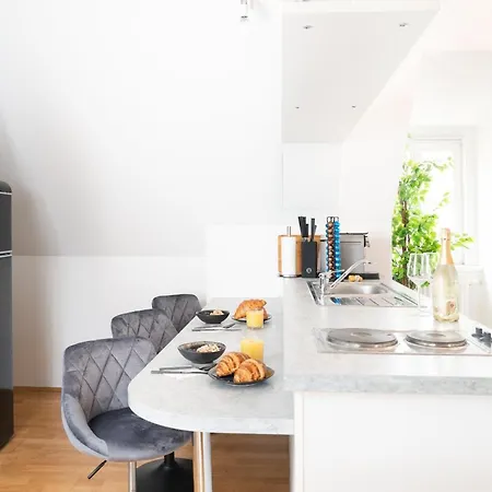 Apartamento Comfy Downtown Loft - Self Check-in - Centre Of