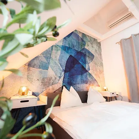 Noor - Comfy Downtown Loft - Self Check-in - Centre Of *