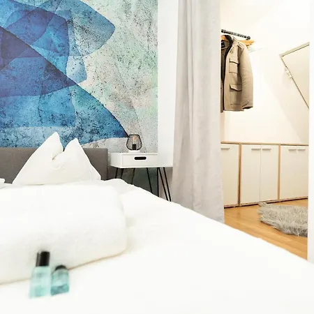 Lägenhet Noor - Comfy Downtown Loft - Self Check-in - Centre Of