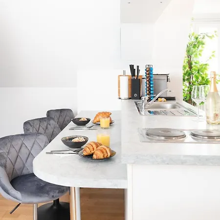 Noor - Comfy Downtown Loft - Self Check-in - Centre Of Lägenhet Graz
