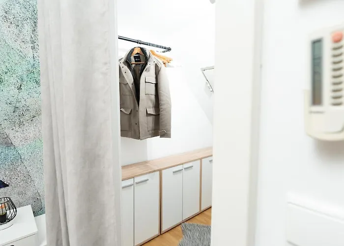 Comfy Downtown Loft - Self Check-in - Centre Of Apartman Graz